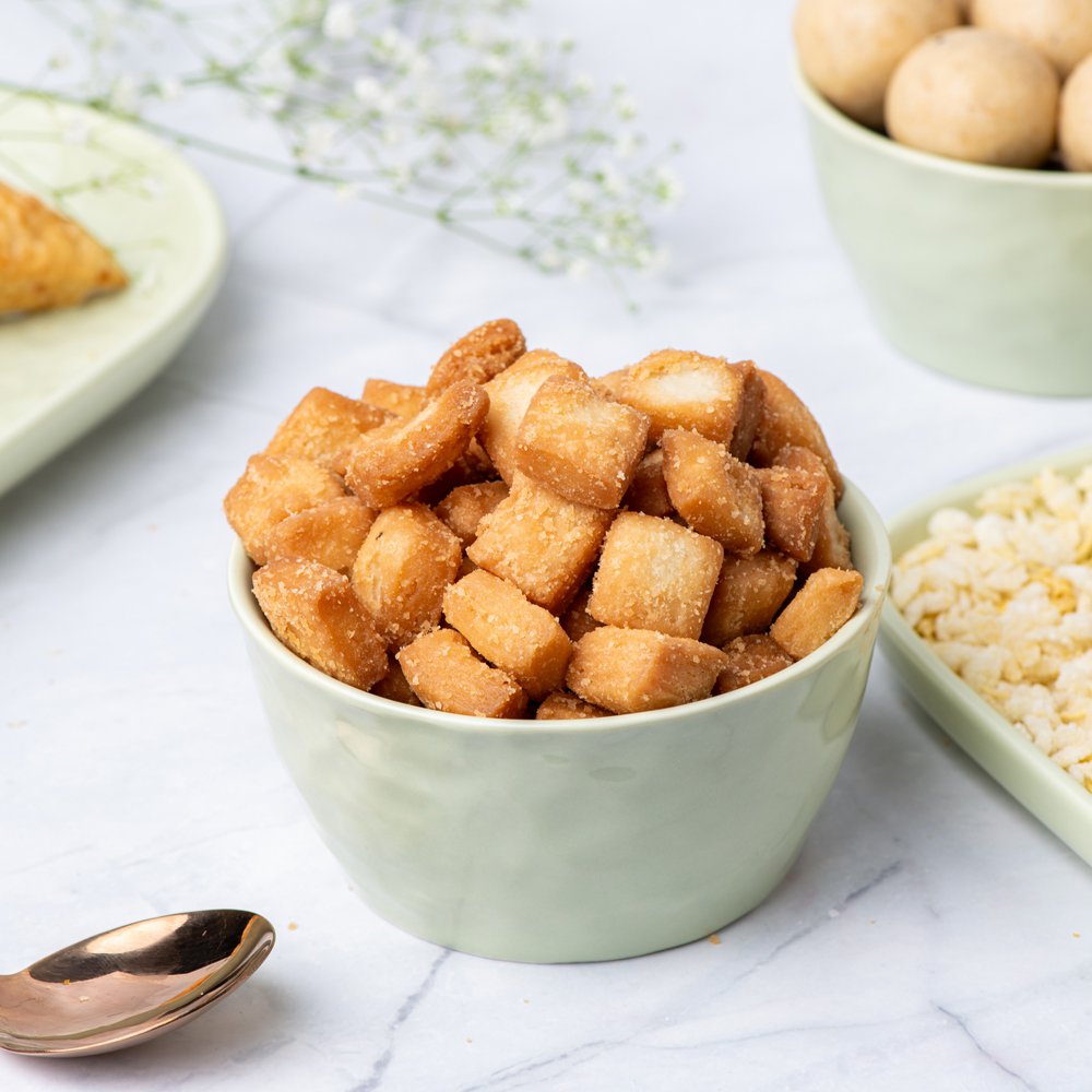 Sweet Shankarpale / गोड शंकरपाळे ( 500g)